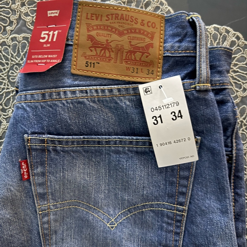 Levi's 511 Slim Jeans in Denim Blue